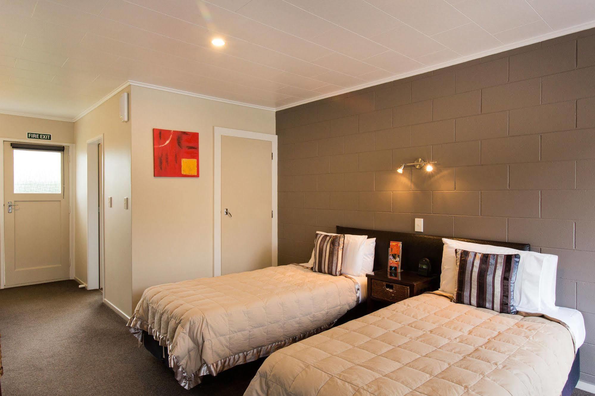 Accent On Taupo Motor Lodge Экстерьер фото